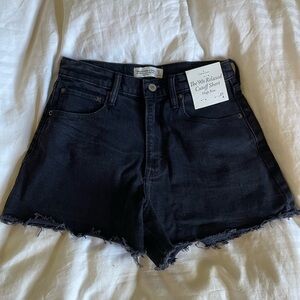 90s relaxed cut off short Abercrombie